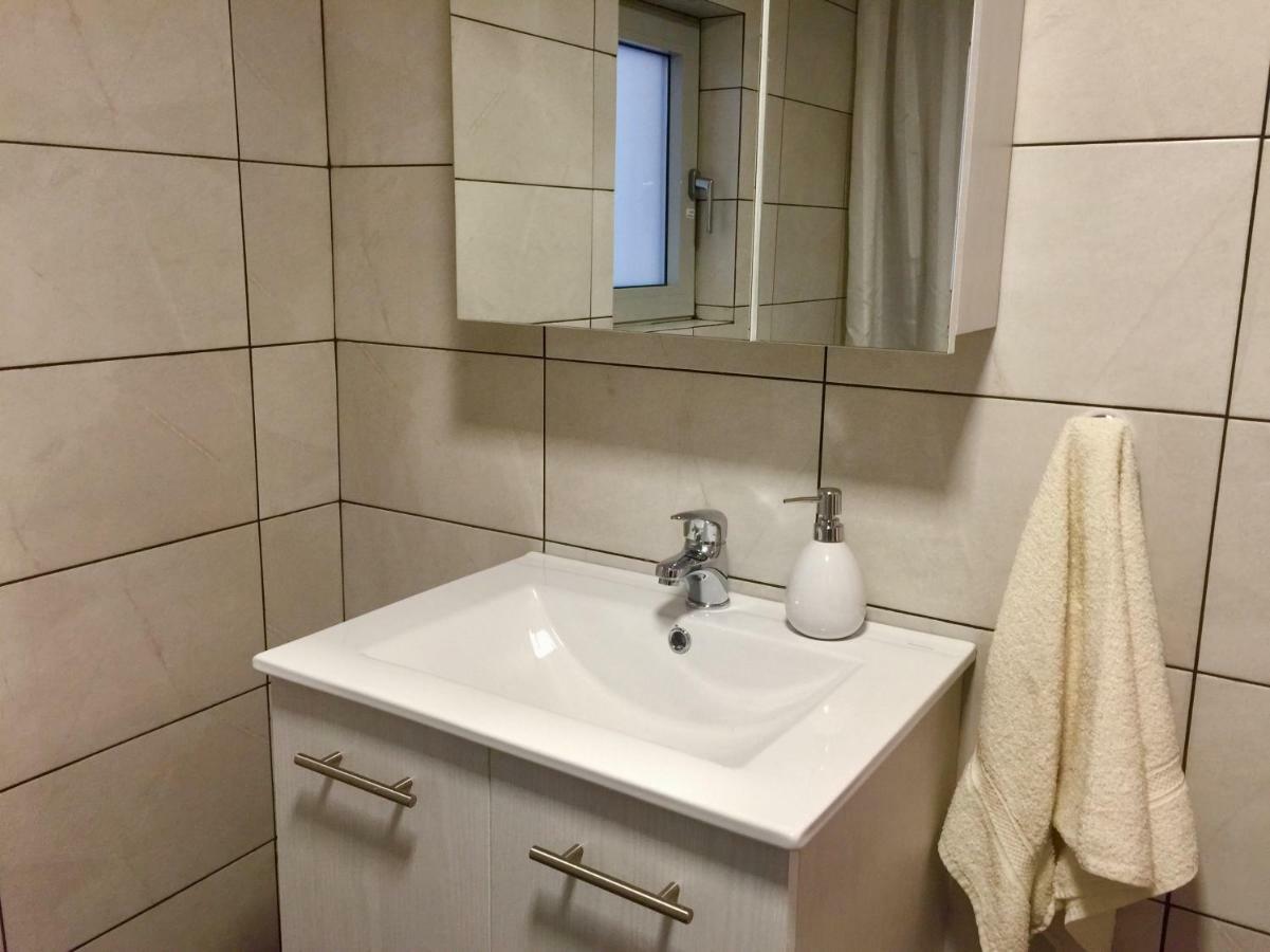 Holodek Apartments Sygrou Parking Athena Bagian luar foto
