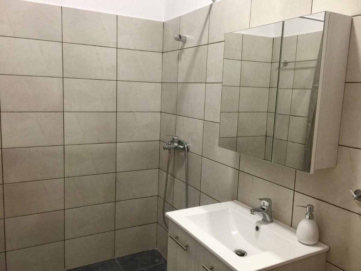 Holodek Apartments Sygrou Parking Athena Bagian luar foto