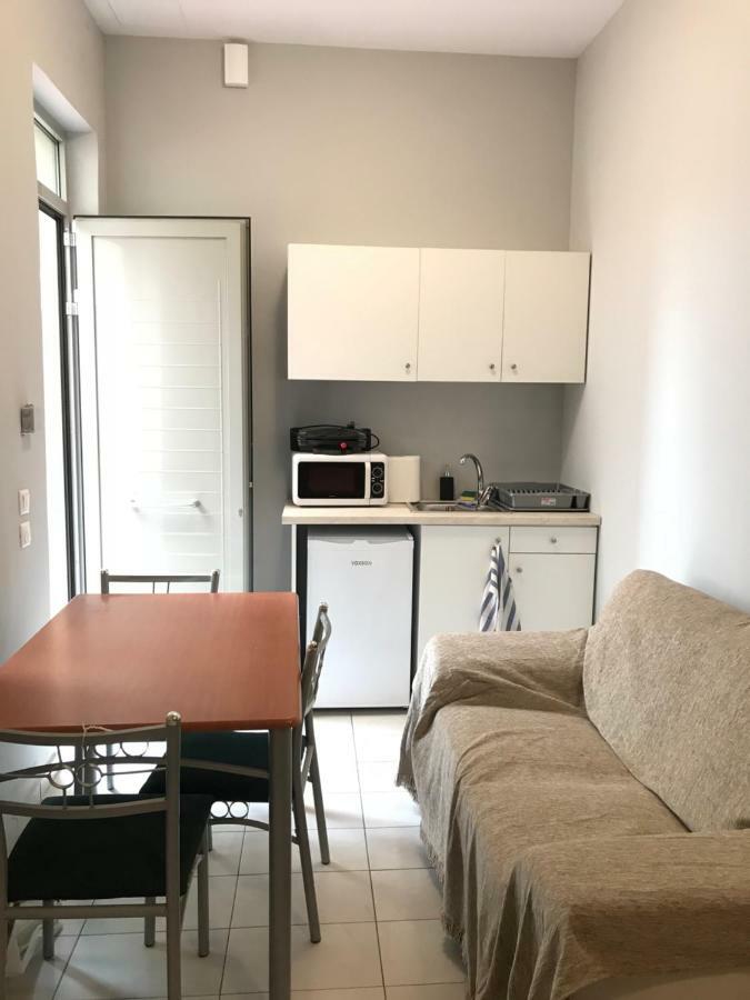 Holodek Apartments Sygrou Parking Athena Bagian luar foto